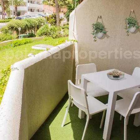 Apartman Benal Cozy With A Water Park.