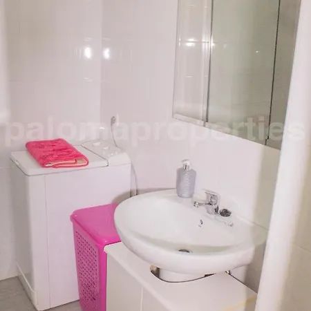 Benal Cozy With A Water Park. Apartman